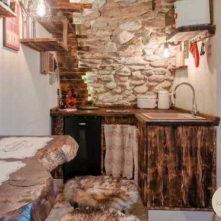 Love Barn Experience Apartment